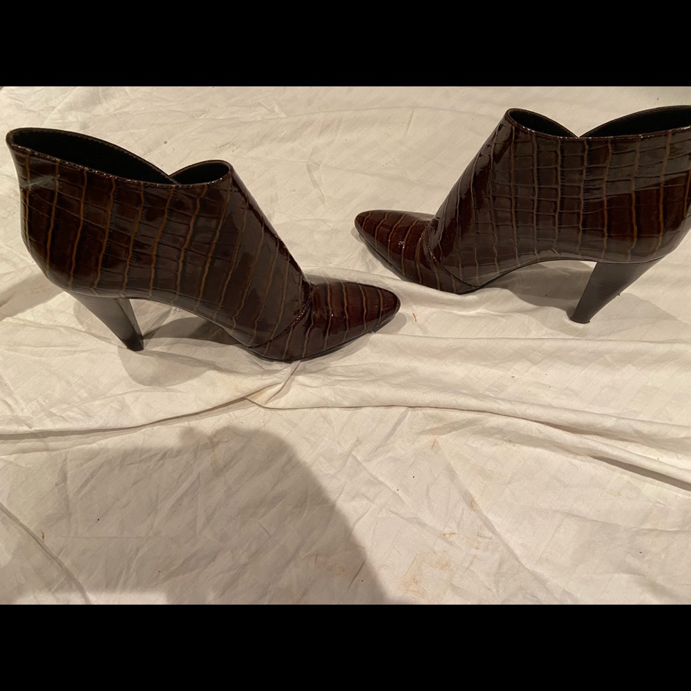 Via Spiga Brown Leather Upper Size 8M